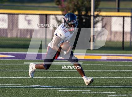 Thumbnail 2 in Lewisburg @ DeSoto Central photogallery.