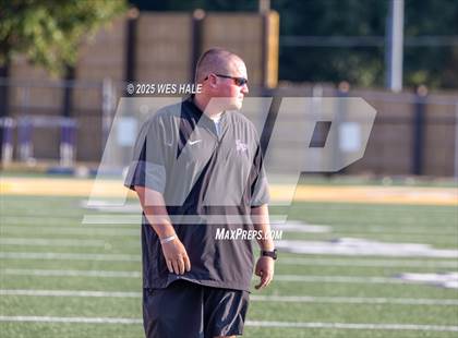 Thumbnail 3 in Lewisburg @ DeSoto Central photogallery.