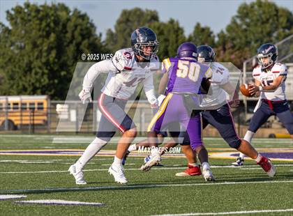 Thumbnail 2 in Lewisburg @ DeSoto Central photogallery.