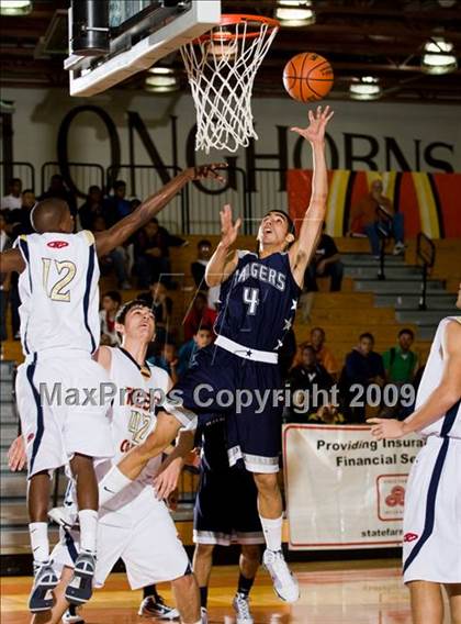 Thumbnail 2 in Smithson Valley @ Klein Collins (McDonalds Texas Invitational) photogallery.