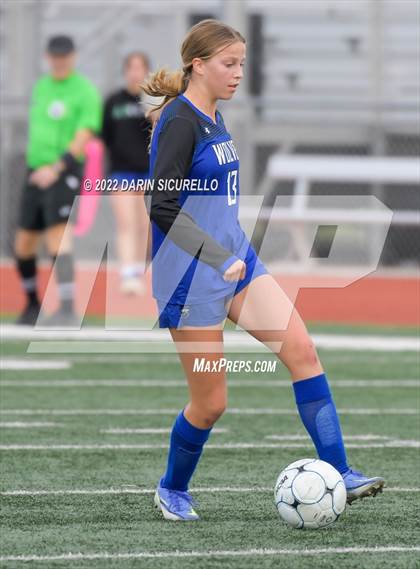 Thumbnail 3 in Verrado vs. Chandler (Coyote Classic Soccer Tournament) photogallery.