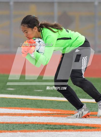 Thumbnail 2 in Verrado vs. Chandler (Coyote Classic Soccer Tournament) photogallery.