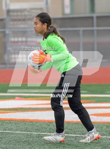 Thumbnail 2 in Verrado vs. Chandler (Coyote Classic Soccer Tournament) photogallery.