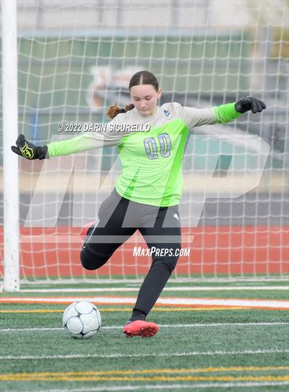 Thumbnail 1 in Verrado vs. Chandler (Coyote Classic Soccer Tournament) photogallery.