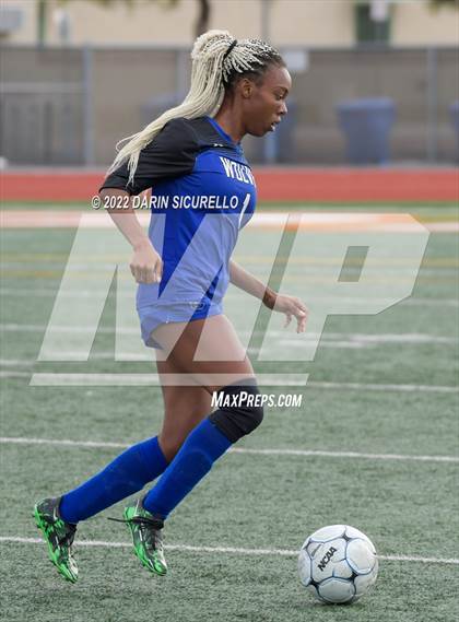 Thumbnail 3 in Verrado vs. Chandler (Coyote Classic Soccer Tournament) photogallery.