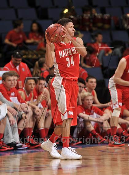 Thumbnail 1 in Etiwanda vs. Mater Dei (CIF SoCal Regional Open Division Final) photogallery.