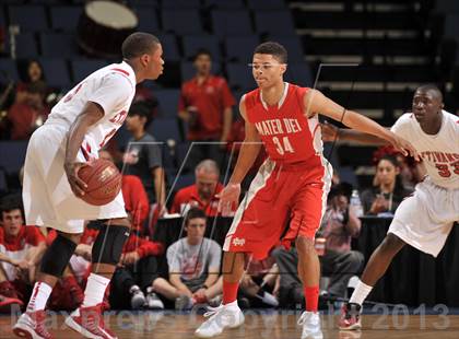 Thumbnail 1 in Etiwanda vs. Mater Dei (CIF SoCal Regional Open Division Final) photogallery.