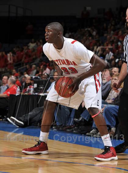 Thumbnail 2 in Etiwanda vs. Mater Dei (CIF SoCal Regional Open Division Final) photogallery.