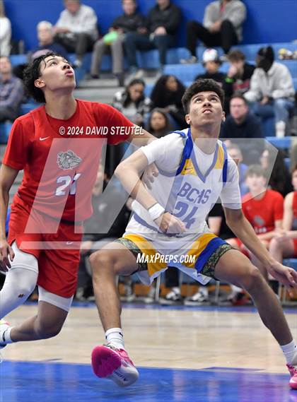 Thumbnail 3 in Folsom vs. Bakersfield Christian (NCS TV Showcase) photogallery.