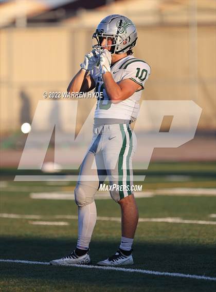 Thumbnail 2 in De La Salle @ Monterey Trail photogallery.