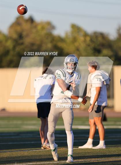 Thumbnail 1 in De La Salle @ Monterey Trail photogallery.