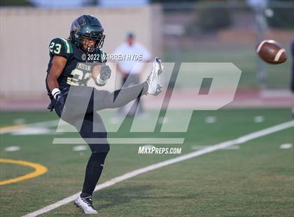 Thumbnail 2 in De La Salle @ Monterey Trail photogallery.