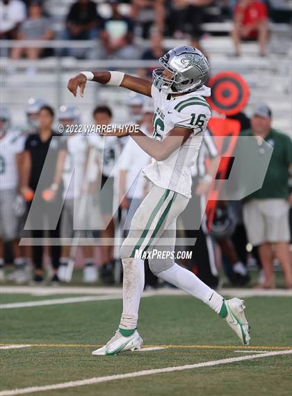 Thumbnail 1 in De La Salle @ Monterey Trail photogallery.