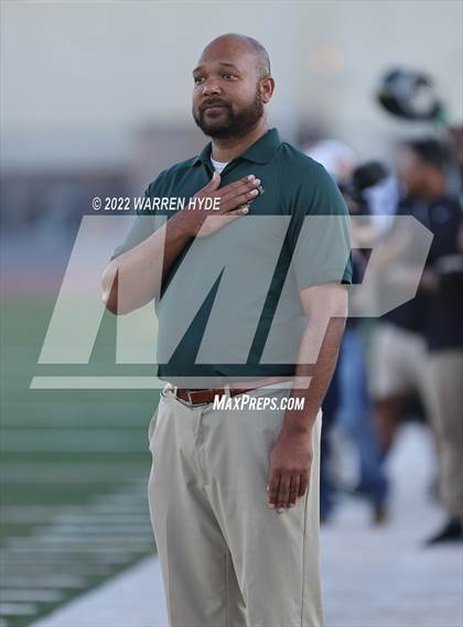 Thumbnail 2 in De La Salle @ Monterey Trail photogallery.