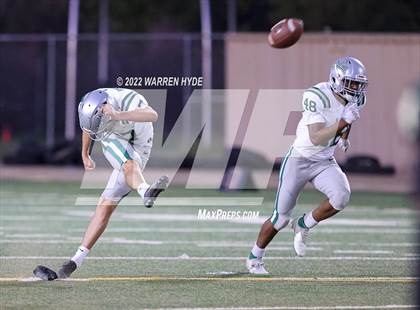 Thumbnail 1 in De La Salle @ Monterey Trail photogallery.