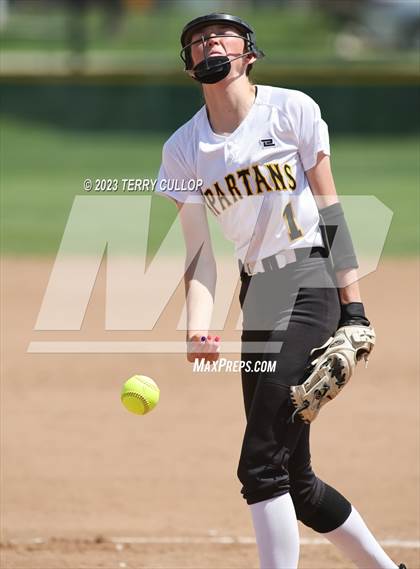 Thumbnail 3 in Emery vs. Morgan (UHSAA 3A Round 3) photogallery.