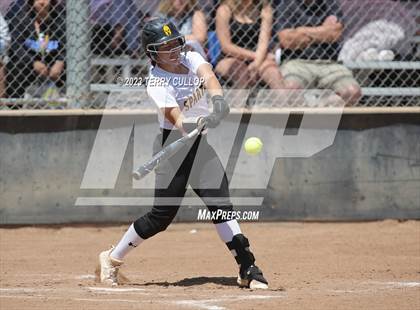 Thumbnail 1 in Emery vs. Morgan (UHSAA 3A Round 3) photogallery.