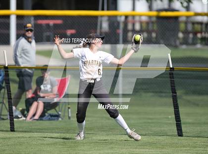 Thumbnail 3 in Emery vs. Morgan (UHSAA 3A Round 3) photogallery.