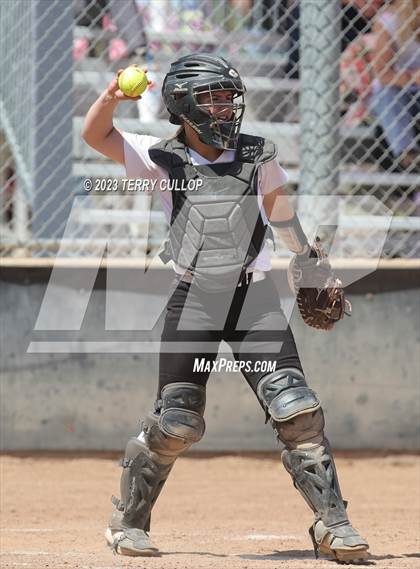 Thumbnail 3 in Emery vs. Morgan (UHSAA 3A Round 3) photogallery.