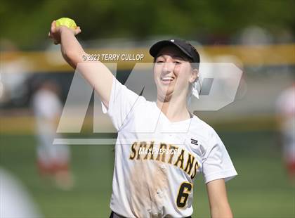 Thumbnail 1 in Emery vs. Morgan (UHSAA 3A Round 3) photogallery.