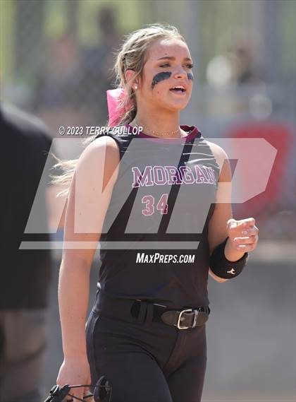 Thumbnail 1 in Emery vs. Morgan (UHSAA 3A Round 3) photogallery.
