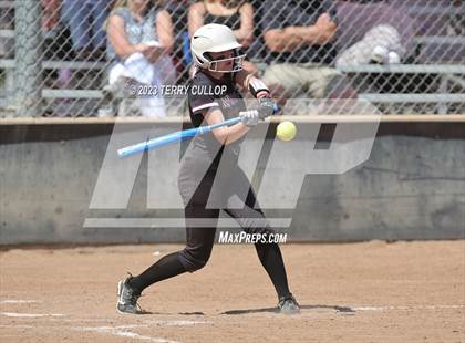 Thumbnail 1 in Emery vs. Morgan (UHSAA 3A Round 3) photogallery.