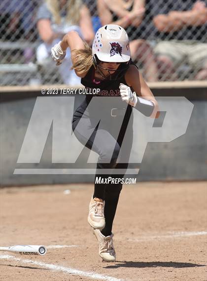 Thumbnail 3 in Emery vs. Morgan (UHSAA 3A Round 3) photogallery.