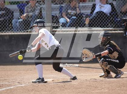 Thumbnail 2 in Emery vs. Morgan (UHSAA 3A Round 3) photogallery.