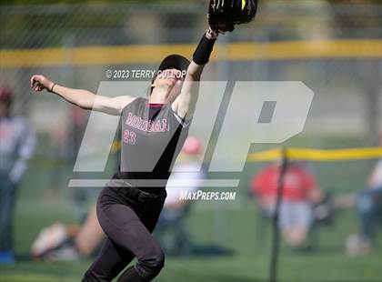 Thumbnail 2 in Emery vs. Morgan (UHSAA 3A Round 3) photogallery.