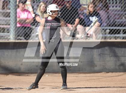 Thumbnail 3 in Emery vs. Morgan (UHSAA 3A Round 3) photogallery.