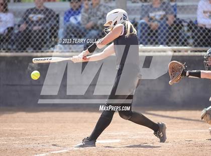 Thumbnail 3 in Emery vs. Morgan (UHSAA 3A Round 3) photogallery.