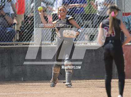 Thumbnail 3 in Emery vs. Morgan (UHSAA 3A Round 3) photogallery.