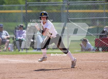 Thumbnail 3 in Emery vs. Morgan (UHSAA 3A Round 3) photogallery.