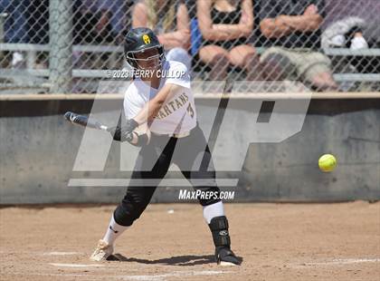Thumbnail 2 in Emery vs. Morgan (UHSAA 3A Round 3) photogallery.