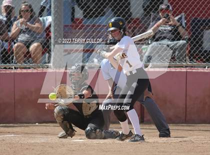 Thumbnail 2 in Emery vs. Morgan (UHSAA 3A Round 3) photogallery.