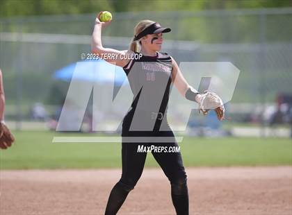 Thumbnail 3 in Emery vs. Morgan (UHSAA 3A Round 3) photogallery.