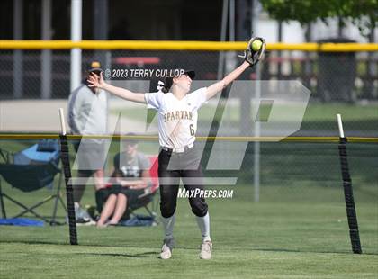 Thumbnail 2 in Emery vs. Morgan (UHSAA 3A Round 3) photogallery.