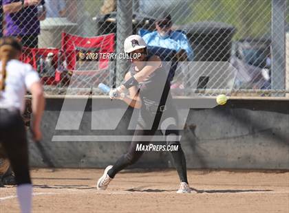 Thumbnail 2 in Emery vs. Morgan (UHSAA 3A Round 3) photogallery.