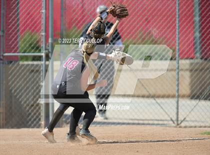 Thumbnail 3 in Emery vs. Morgan (UHSAA 3A Round 3) photogallery.