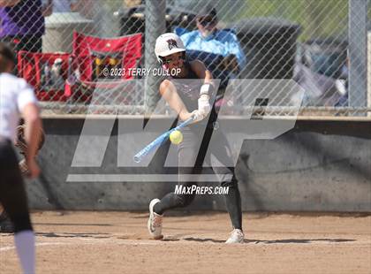 Thumbnail 3 in Emery vs. Morgan (UHSAA 3A Round 3) photogallery.