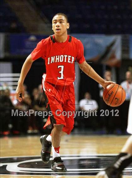 Thumbnail 3 in Imhotep Charter vs. Beaver Falls (PIAA AA Final) photogallery.