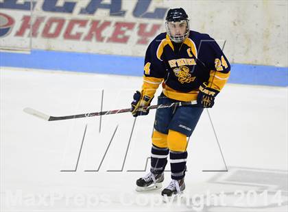 Thumbnail 3 in East Haven vs. Notre Dame Catholic (CIAC DI Quarterfinal) photogallery.