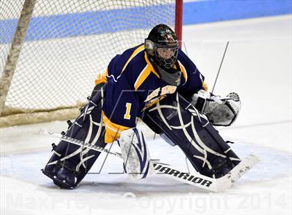 Thumbnail 3 in East Haven vs. Notre Dame Catholic (CIAC DI Quarterfinal) photogallery.