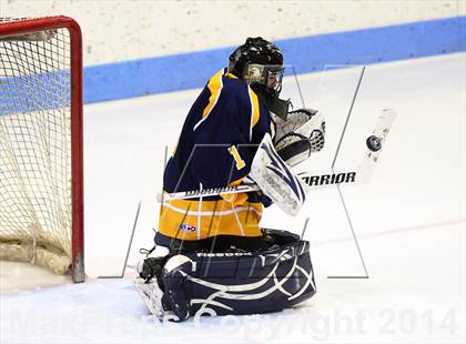 Thumbnail 3 in East Haven vs. Notre Dame Catholic (CIAC DI Quarterfinal) photogallery.