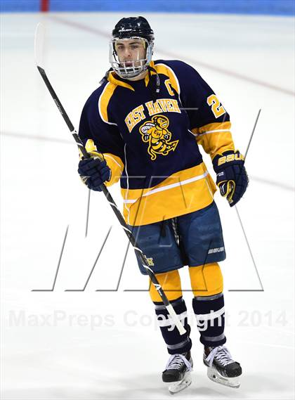 Thumbnail 3 in East Haven vs. Notre Dame Catholic (CIAC DI Quarterfinal) photogallery.