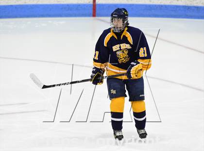 Thumbnail 3 in East Haven vs. Notre Dame Catholic (CIAC DI Quarterfinal) photogallery.