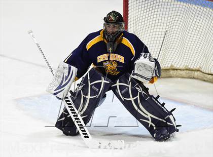 Thumbnail 3 in East Haven vs. Notre Dame Catholic (CIAC DI Quarterfinal) photogallery.