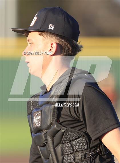 Thumbnail 3 in Grand Saline vs Eustace photogallery.