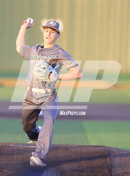 Thumbnail 3 in Grand Saline vs Eustace photogallery.