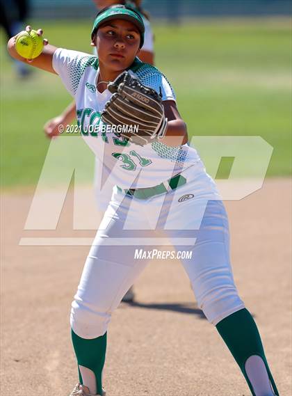 Thumbnail 1 in Smidt Tech @ Highland (CIF Southern Regional D4 Quarterfinal) photogallery.
